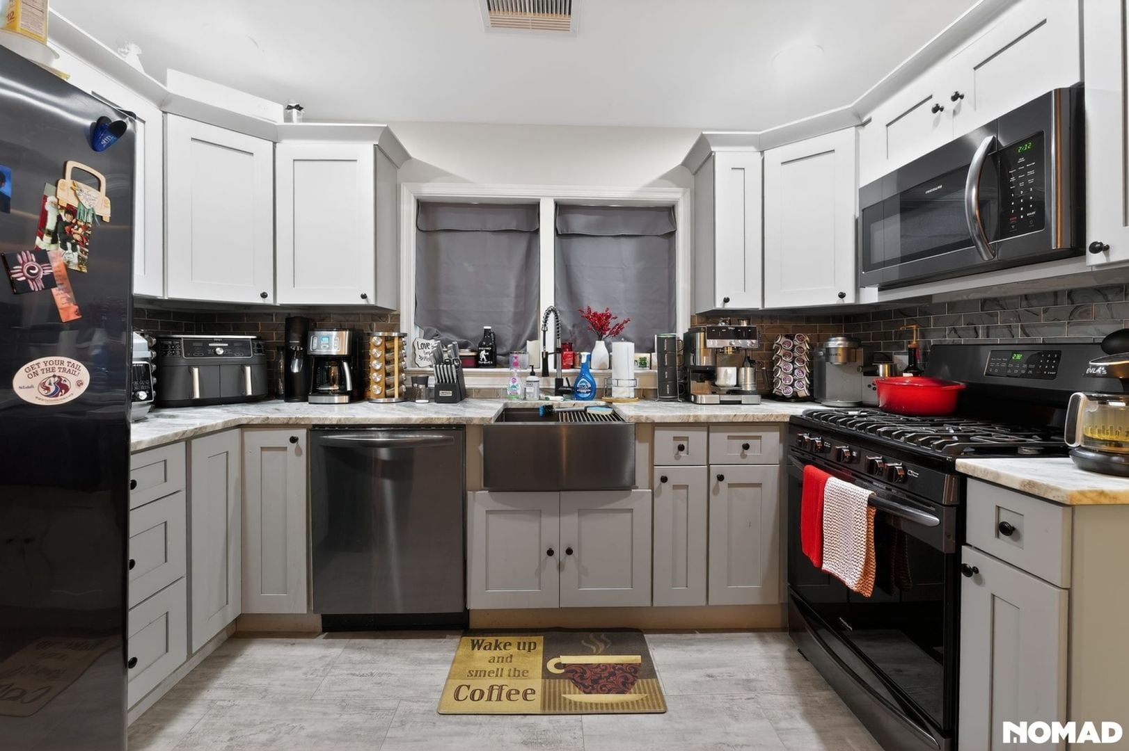 Building Photo - 12 Fetherman St