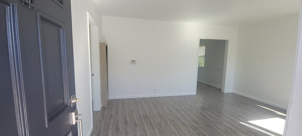 Building Photo - 432 N Glenwood Pl