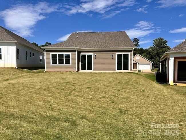 Building Photo - 4715 Anise Cir