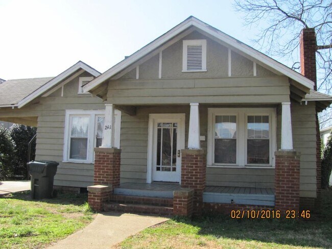 Primary Photo - 241 Ebenezer Ave.