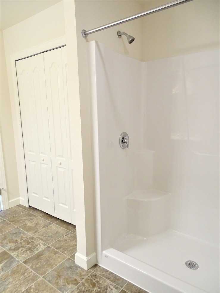Building Photo - 1395 Fieldstone Dr