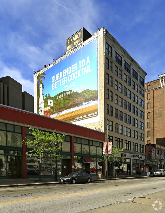Building Photo - Pointe at Gateway