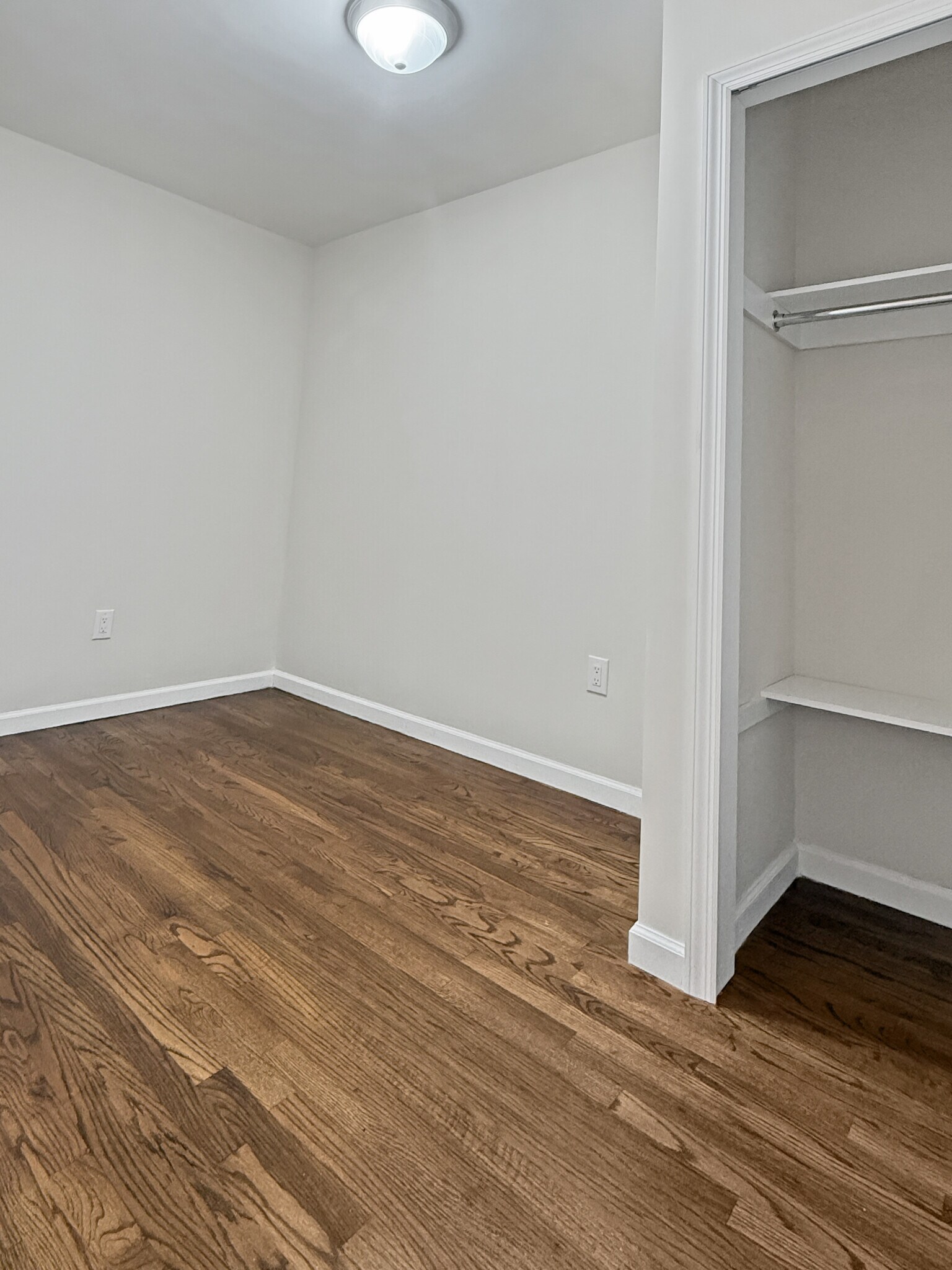 office space/walkin closet/playroom - 495 Maple St
