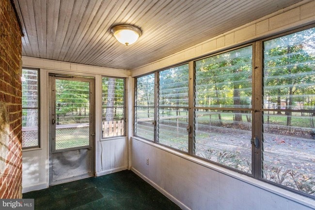 Building Photo - 12730 Scaggsville Rd