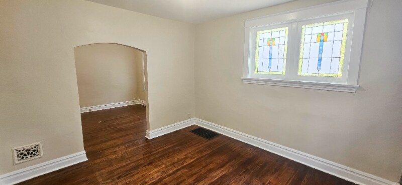 Building Photo - 4988 Odell St