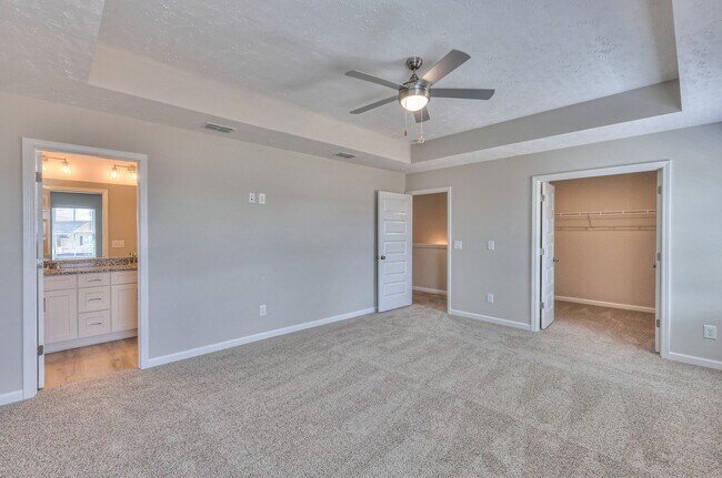 Building Photo - 22 Hardwood Rd