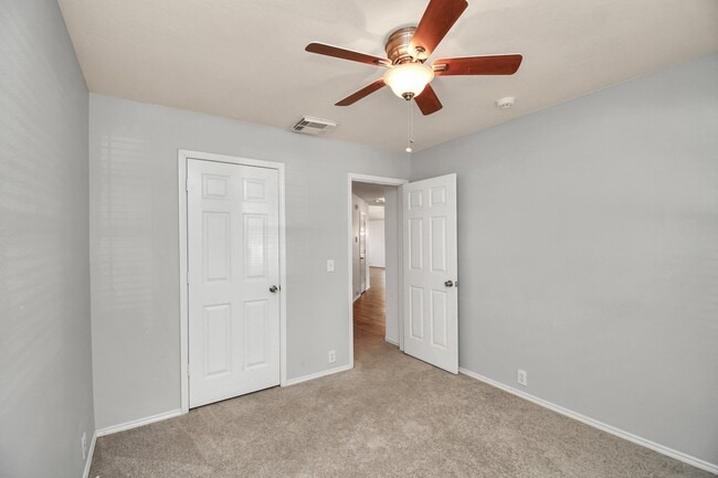 Building Photo - 10311 Caribou Cv