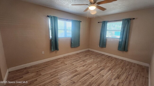 Building Photo - 179 Clairbourne Ave