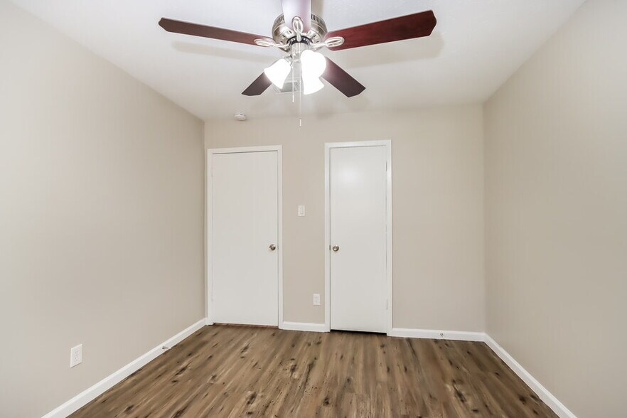 Building Photo - 2210 Dristone Dr