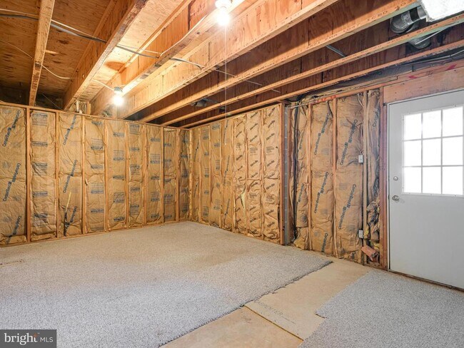 Building Photo - 109 Driftwood Ln