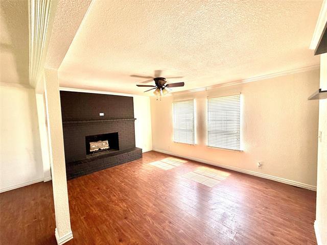 Building Photo - 205 Stardust Ln