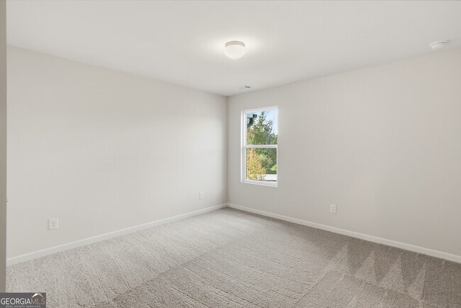 Building Photo - 28 Umber Ln