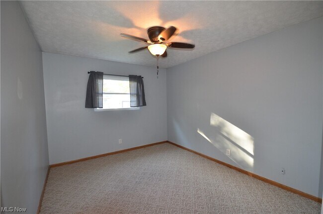 Building Photo - 3847 Neville Dr