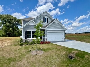 Building Photo - UP TO $500 OFF ONE MONTH!