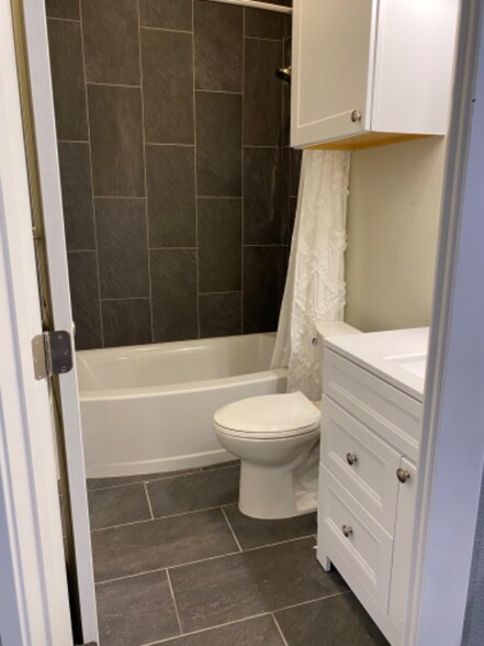 Building Photo - 26130 121st St Ct E