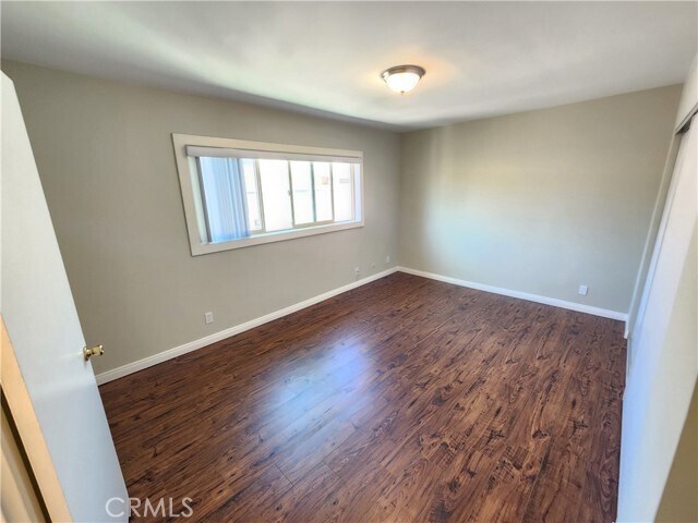 Building Photo - 7925 Vineland Ave