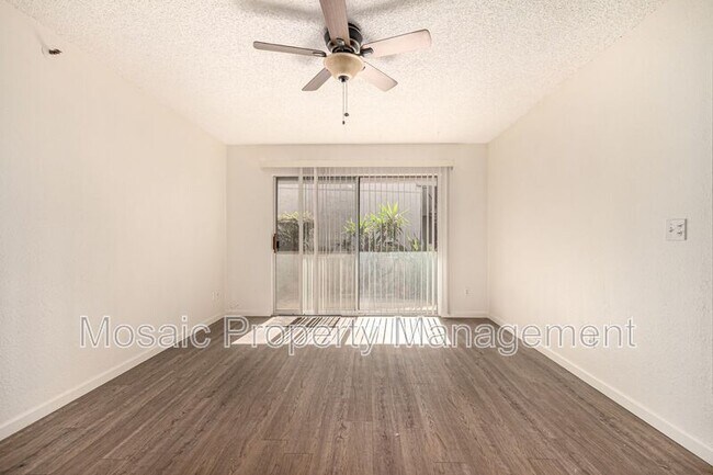 Building Photo - 4444 E Paradise Village Pkwy N