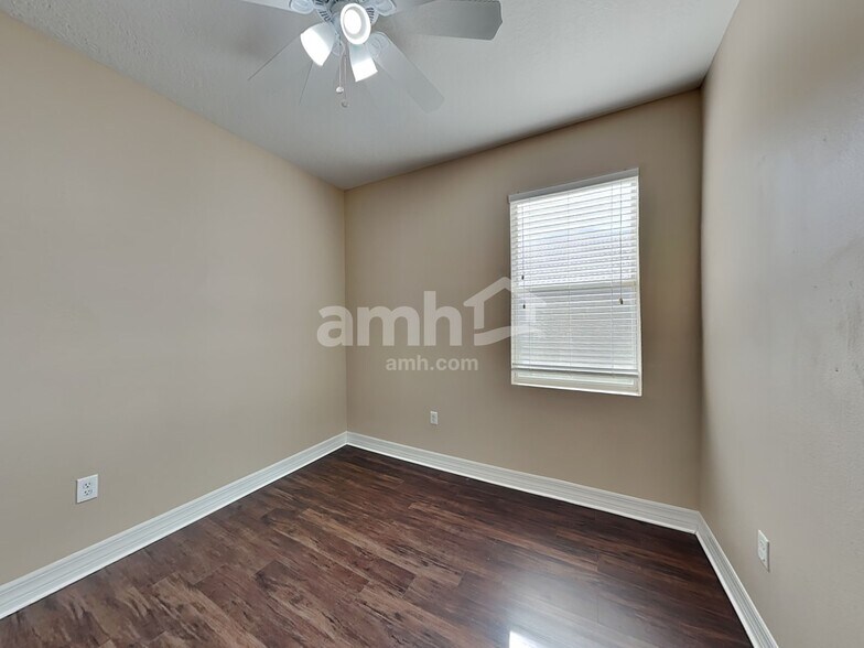 Building Photo - 104 Star Shell Dr