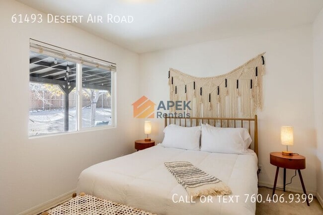 Building Photo - 61493 Desert Air Rd