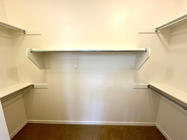 Building Photo - Fantastic Goodyear Home in Sedella