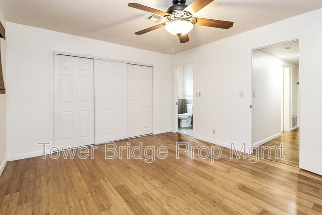 Building Photo - 760 Skylake Way