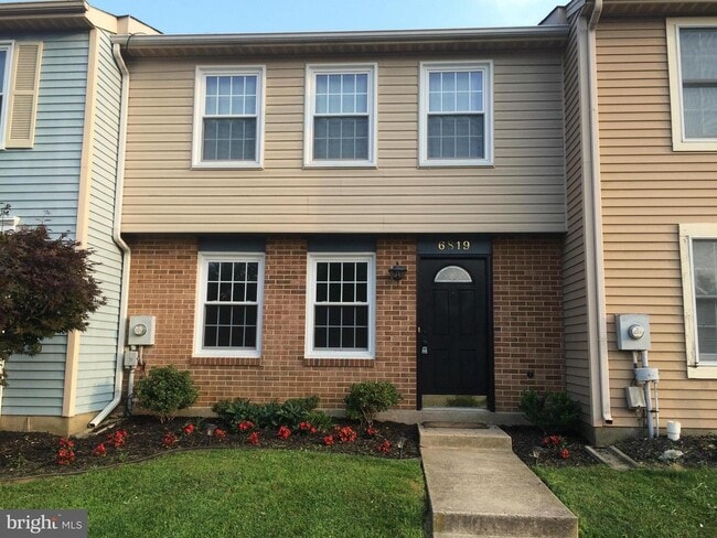 Building Photo - 6819 Yellow Sheave Ct