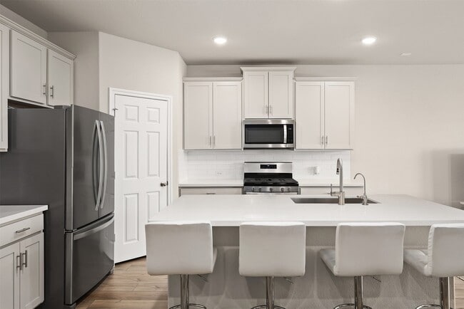 Building Photo - 14314 Lunan Dr