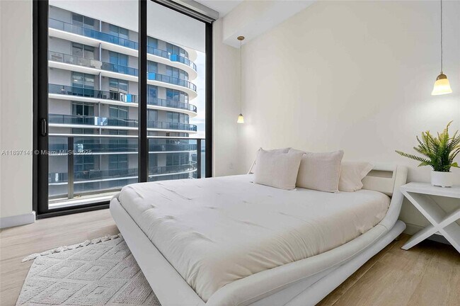 Building Photo - 55 SW 9th St