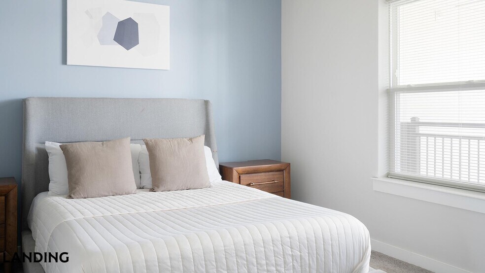 Building Photo - 1801 Meridian St