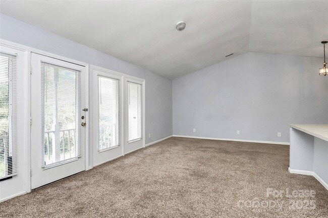 Building Photo - 6146 Meadow Rose Ln