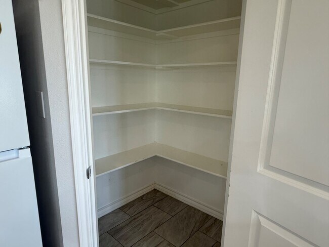 Building Photo - 11629 Sweetgum St