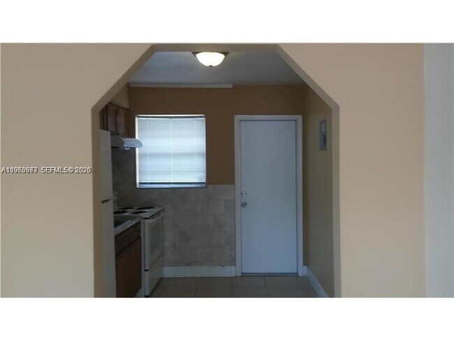 Building Photo - 1013 Foster Rd