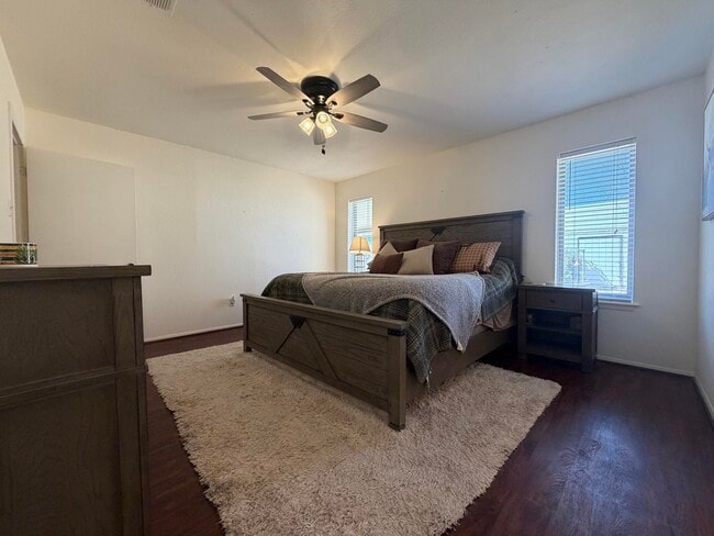 Building Photo - 8422 Gary Ave