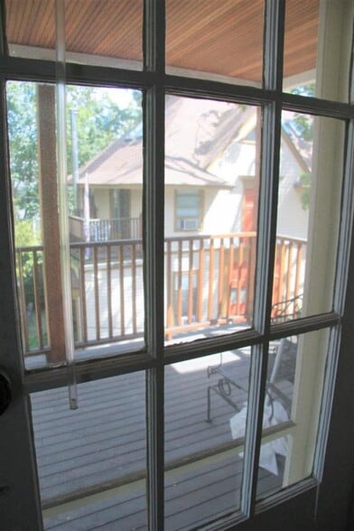 Building Photo - 20 Highland Ave