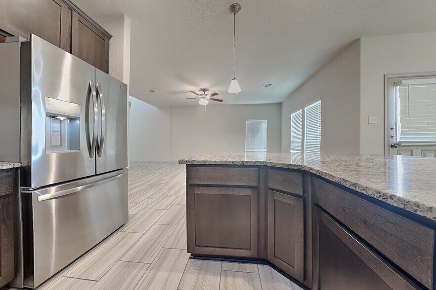 Building Photo - 21343 Cypress Conifer Dr