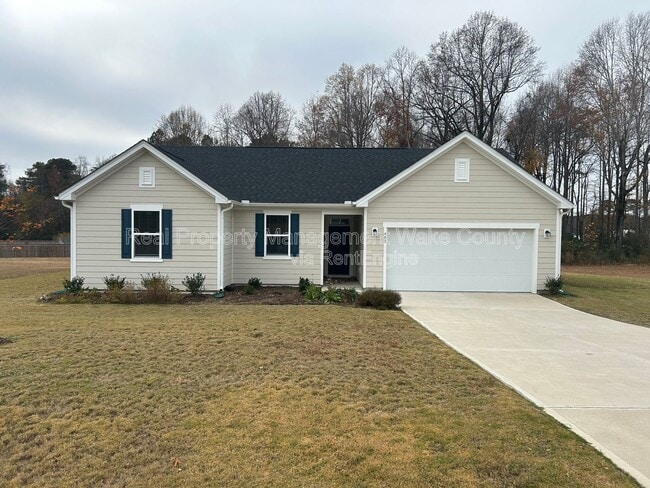 Building Photo - 403 St Clair Dr