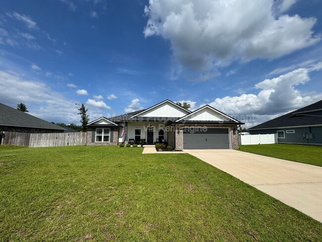 Building Photo - 5641 Micanopy Dr