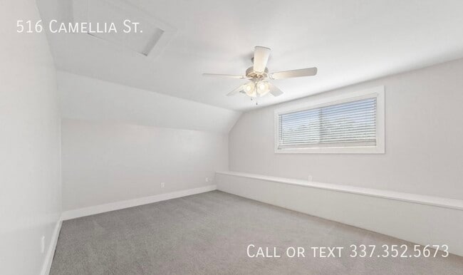 Building Photo - 516 Camellia Dr