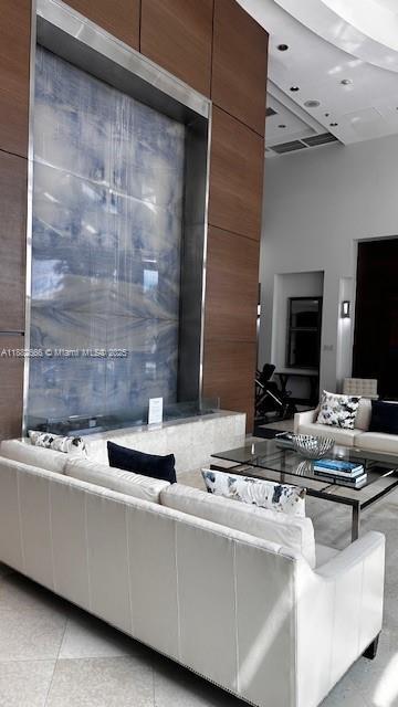 Building Photo - 1155 Brickell Bay Dr