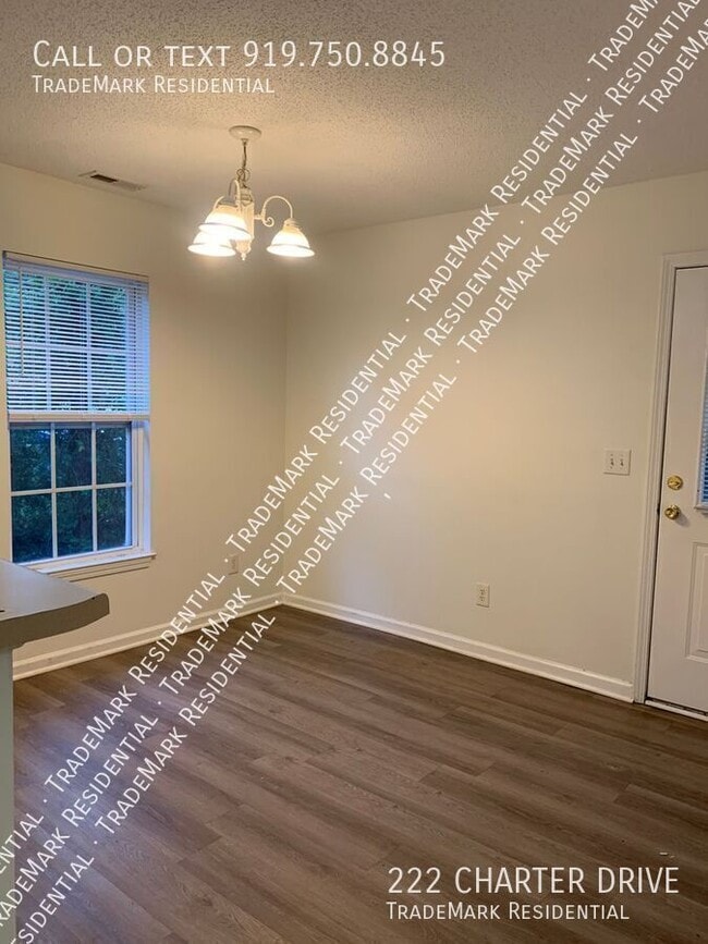 Building Photo - 222 Charter Dr
