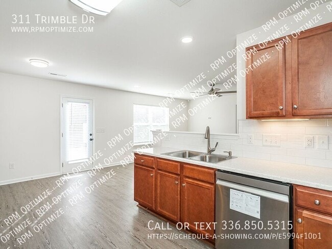 Building Photo - 311 Trimble Dr