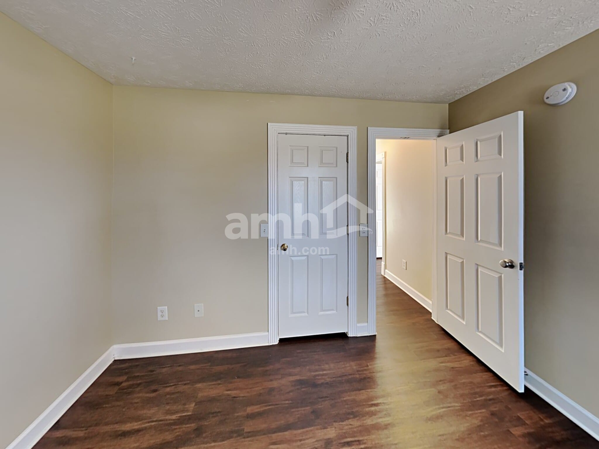 Building Photo - 305 Karlee Dr