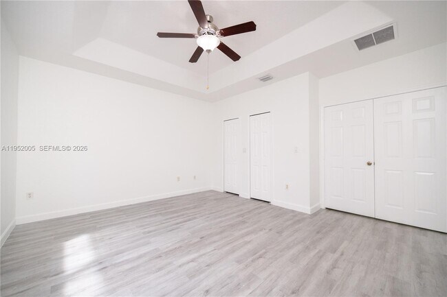 Building Photo - 2532 SE 15th Ct