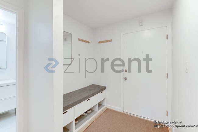 Building Photo - 911 N 73rd St