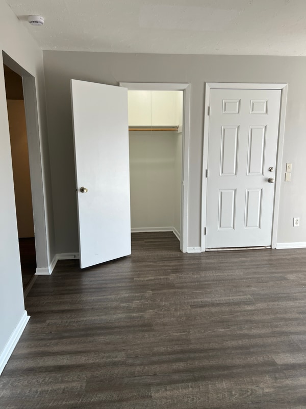 Building Photo - 4440 N 61st St