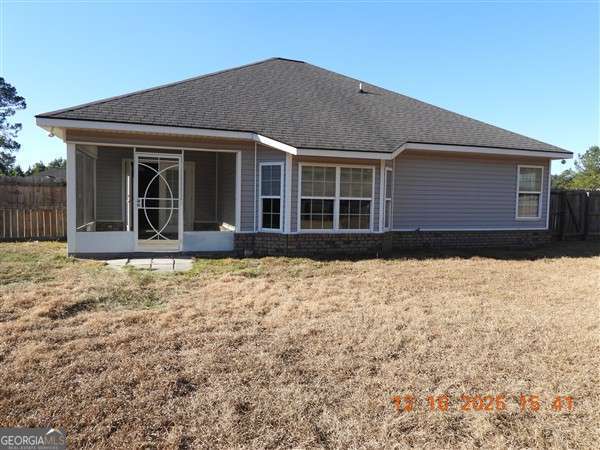 Building Photo - 172 Lincoln Way