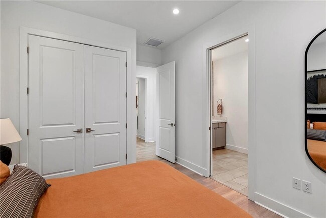 Building Photo - 503 W Canton Ave