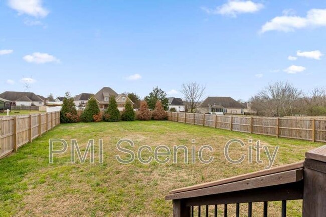 Building Photo - 8522 Blanche Rd