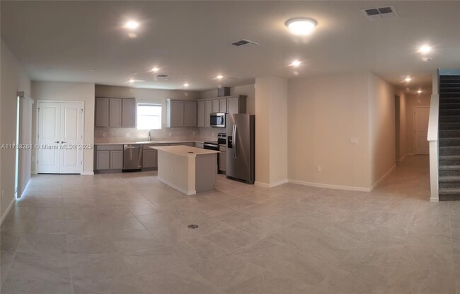 Building Photo - 2031 Alluring Ln