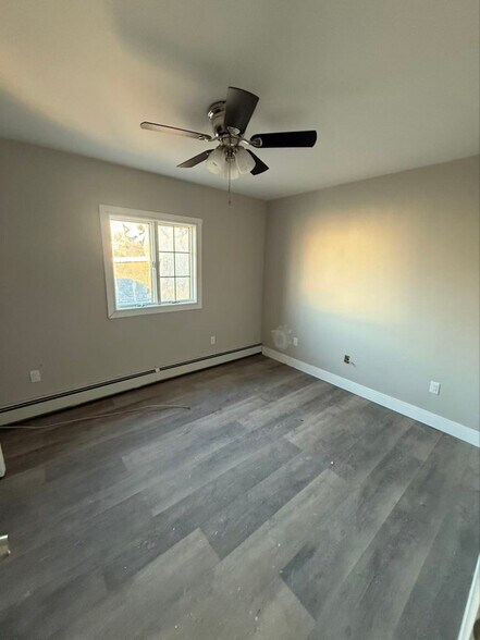 Building Photo - 1700 77th St